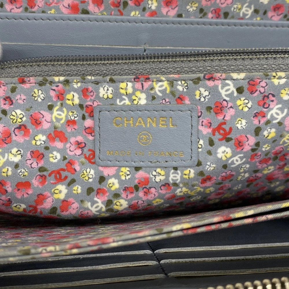 CHANEL Green Canvas Wallet - Picture 4 of 9